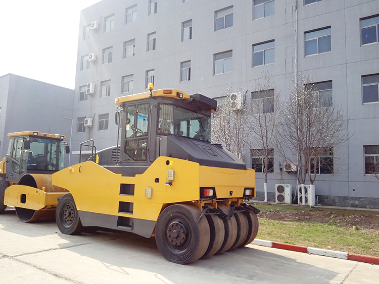 XCMG official 26 ton pneumatic tire roller XP263S China new rubber tired road roller for sale